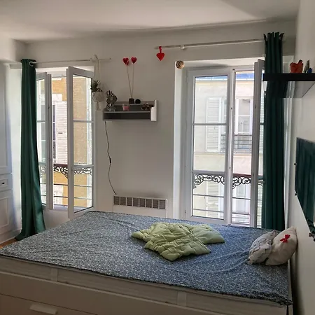 Studio Dans Le Touristique Apartment